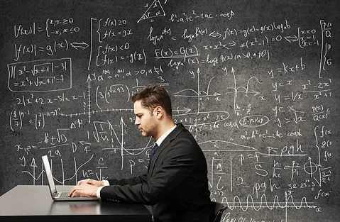 MSF8615 Derivatives & Risk Management course